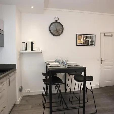 Appart T2 Place Plumereau Vieux Apartment
